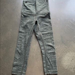 Lululemon sz 4 hunter green super soft leggings